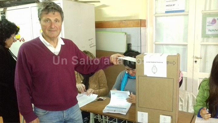 Daniel Bonjorn votó y pidió justicia por Santiago Maldonado